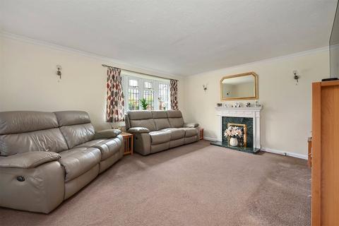 4 bedroom detached house for sale, Pevensey Way, Camberley GU16