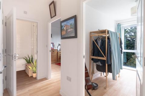 2 bedroom apartment for sale, Spring Drive, Trumpington, CB2