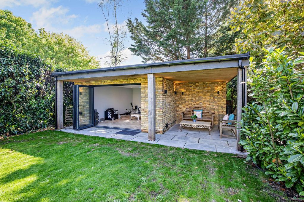 Gym Outbuilding