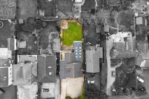 87 Longford Lane, Gloucester, GL2 9HB