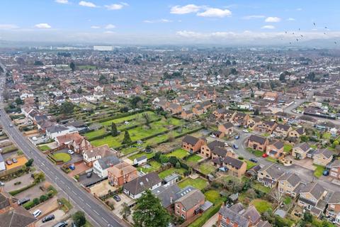 87 Longford Lane, Gloucester, GL2 9HB