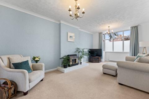 87 Longford Lane, Gloucester, GL2 9HB