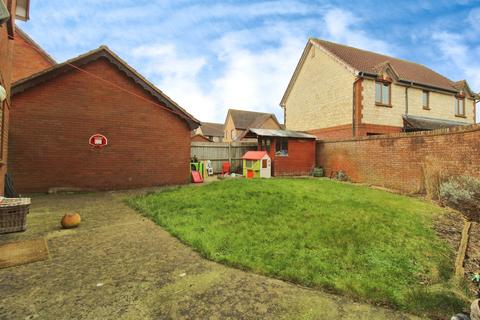 26 Standen Way, Swindon, SN25 4YF