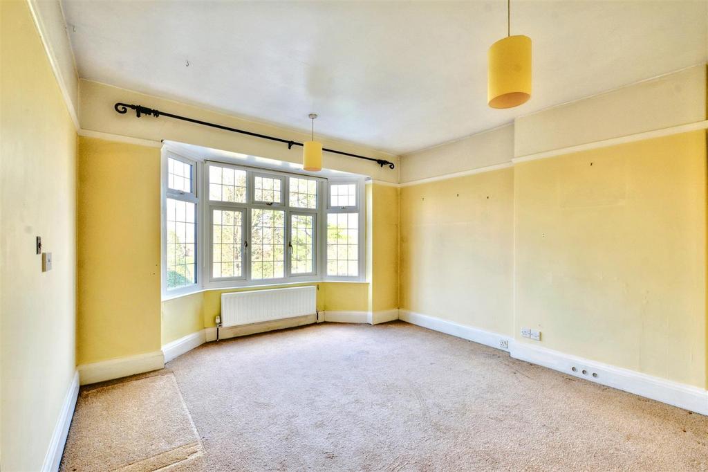 Bedroom 2 1.jpeg
