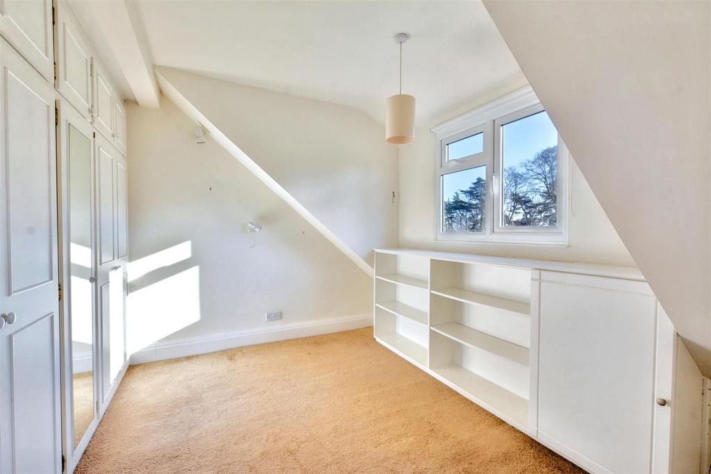 Bedroom 4.jpeg