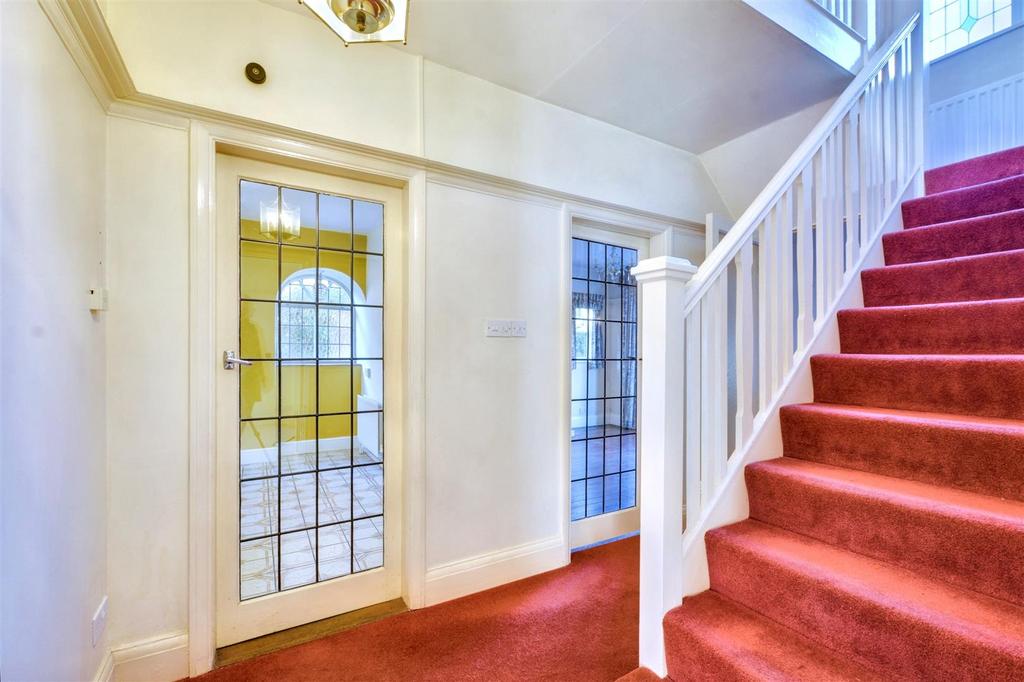 Hallway 1.jpeg
