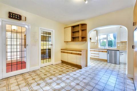 4 bedroom detached house for sale, Beeston Fields Drive, Beeston, Nottingham