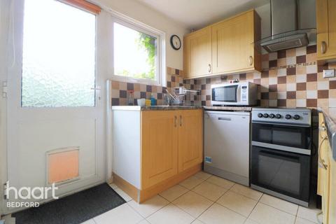 3 bedroom end of terrace house for sale, Rendlesham Walk, Bedford