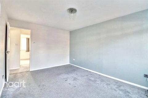 1 bedroom flat to rent, Danbury Crescent, South Ockendon