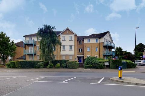 2 bedroom flat to rent, High Road, Harrow, HA3