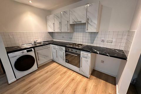 2 bedroom apartment to rent, Quay 5, Ordsall Lane, Salford