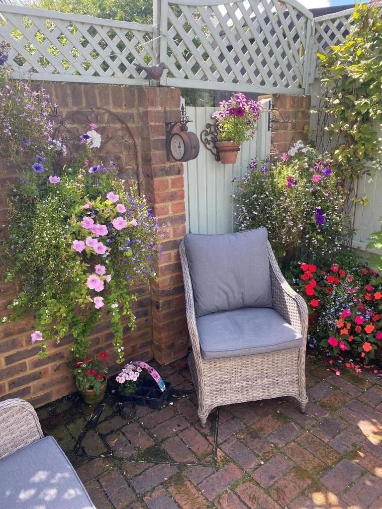 Garden3.jpg
