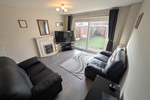 2 bedroom end of terrace house for sale, Randle Bennett Close, Sandbach