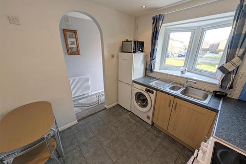 2 bedroom end of terrace house for sale, Randle Bennett Close, Sandbach