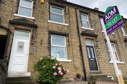 3 bedroom terraced house to rent, Manchester Road, Linthwaite, Huddersfield