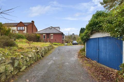 3 bedroom detached bungalow for sale, Bridgnorth Road, Stourton, DY7 6RT