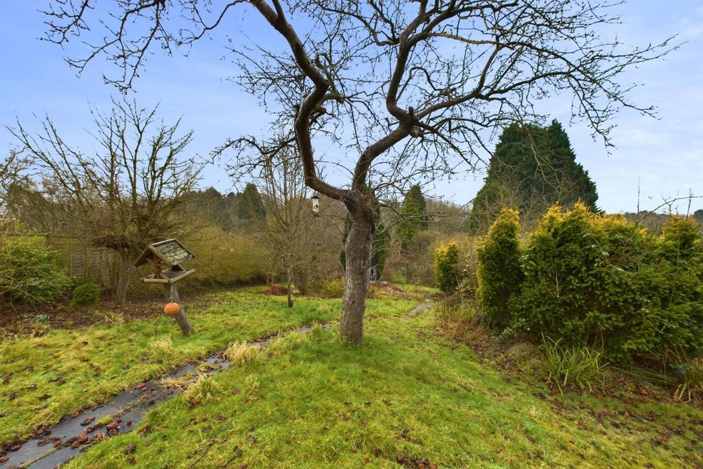 CAM04106 G0-PR0092-STILL018.jpg