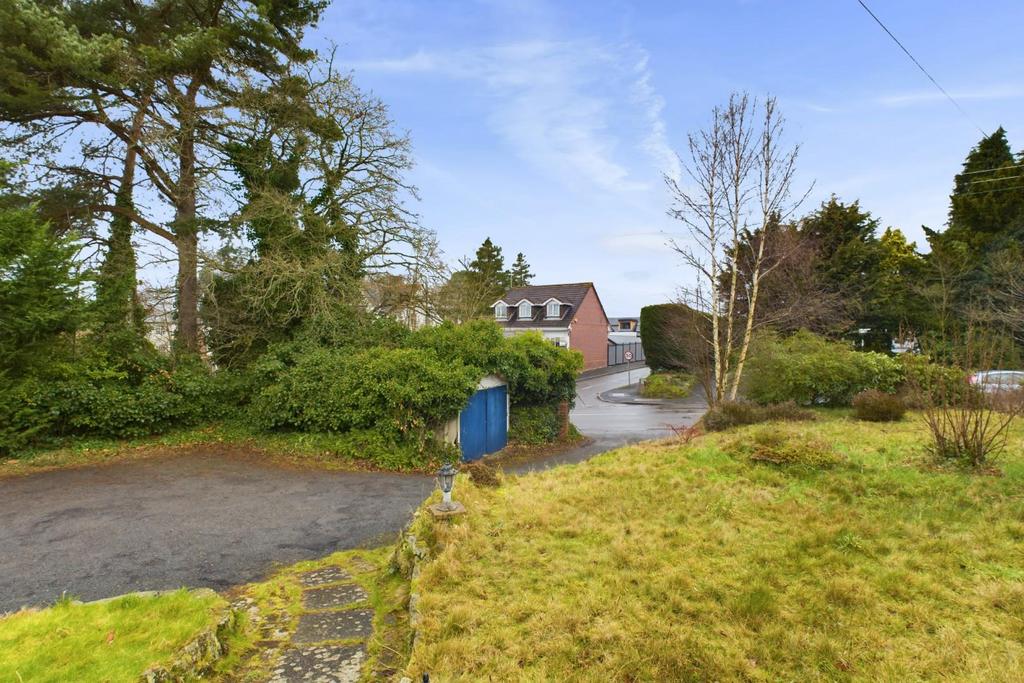 CAM04106 G0-PR0092-STILL024.jpg