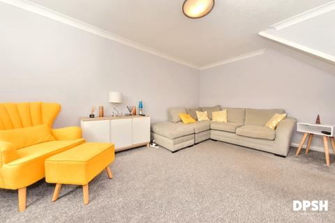 46 Cottingley Approach, Leeds, LS11 0HQ