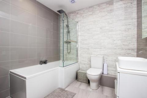 20 Sunnyhurst Lane, Darwen, BB3 1JN