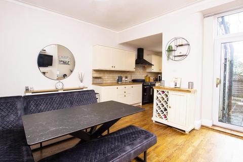 20 Sunnyhurst Lane, Darwen, BB3 1JN