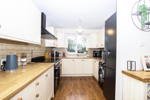 20 Sunnyhurst Lane, Darwen, BB3 1JN
