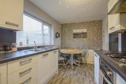 6 Avon Drive, Barnoldswick, BB18 6ET