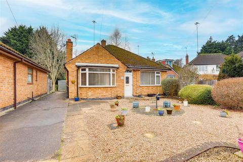 2 bedroom detached bungalow for sale, Bradbourne Avenue, Wilford NG11