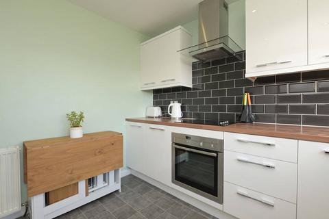 25 Campview Road, Bonnyrigg, EH19 3HE