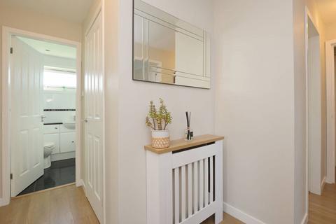 25 Campview Road, Bonnyrigg, EH19 3HE