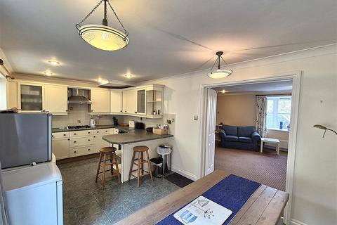 undefined, Meadow Breeze, Lostwithiel
