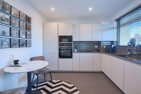 1 bedroom apartment for sale, at New Tannery Way, London, London SE1