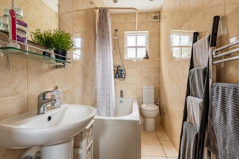 Flat 2, 40 Arley Hill, Bristol, BS6 5PR