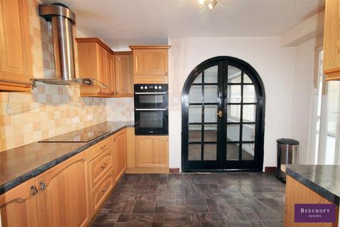 3 bedroom detached house for sale, Dearne Close, Wombwell, Barnsley