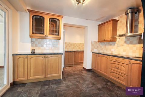 3 bedroom detached house for sale, Dearne Close, Wombwell, Barnsley