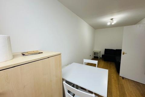 2 bedroom apartment to rent, Nazrul Street, Hoxton, E2