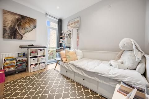 2 bedroom flat for sale, Roundwood Road,London,NW10 9TJ