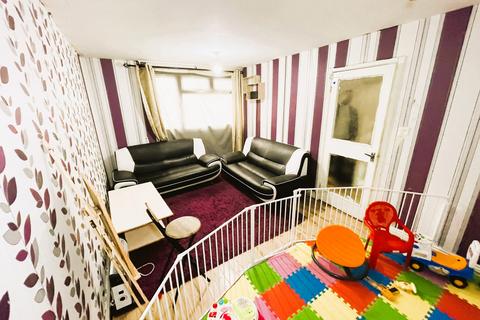 9 Darnel Croft, Birmingham, B10 0EA