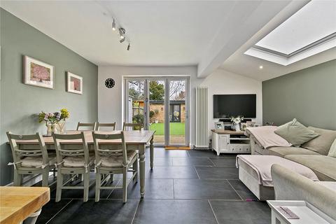 40 Chilton Road, Richmond, TW9 4JB
