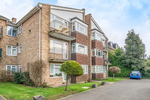 1 bedroom flat for sale, Galsworthy Road, Kingston Upon Thames, KT2