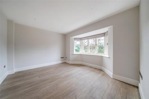 5 bedroom detached house to rent, Maidstone Road, Sutton Valence, Maidstone, Kent, ME17