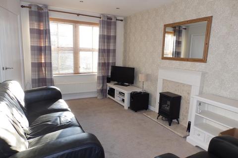 2 bedroom house to rent, Stead Hill Way, Thackley, Bradford, West Yorkshire, UK, BD10