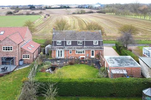 4 bedroom detached house for sale, Victoria Lodge, Back Lane, Allerthorpe, York, YO42 4RW