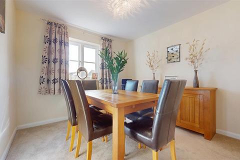 4 bedroom detached house for sale, Wraxall Way, Ashland Milton Keynes