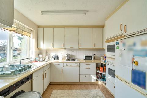 2 bedroom apartment for sale, Pembroke Lodge, Du Cros Drive, Stanmore