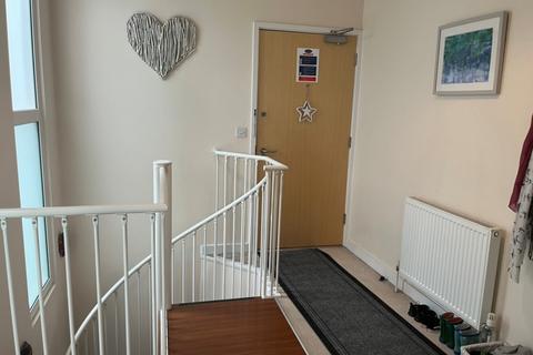 2 bedroom apartment for sale, The Maltings, Mildenhall Road, Bury St. Edmunds, Suffolk