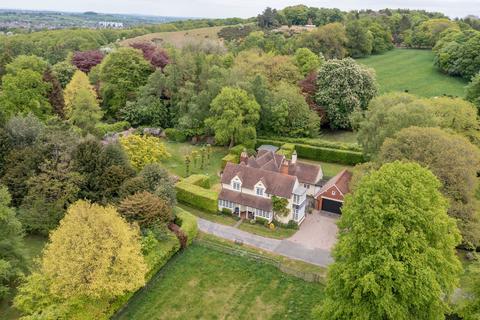 Beaconwood Lodge Beacon Lane, Rednal, Birmingham, B45 9XN