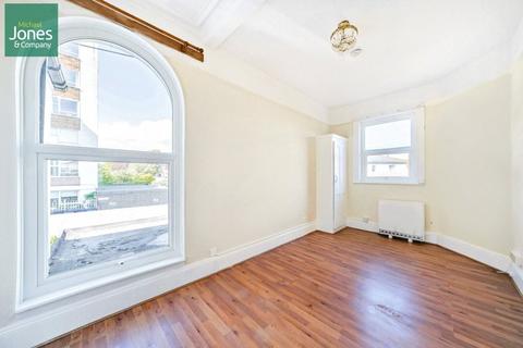 Studio for sale, Westbrooke, Worthing, West Sussex, BN11