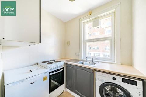 Studio for sale, Westbrooke, Worthing, West Sussex, BN11