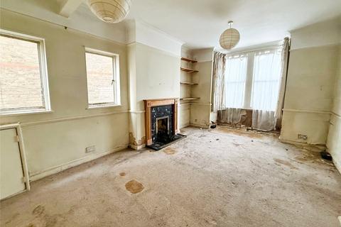 1 bedroom maisonette for sale, Bolton Road, Windsor, Berkshire